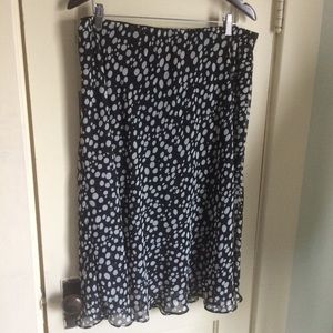 🎉 3 for $15 Polka dot skirt